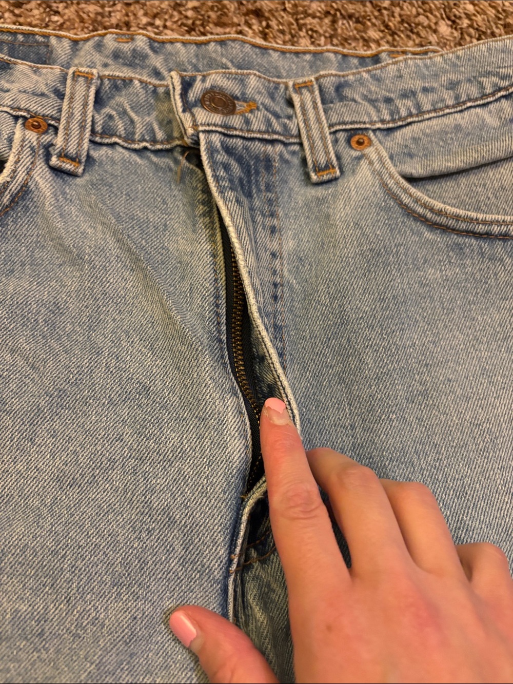 Levi’s Classic Light Blue Men’s Straight-Leg Jeans - W 34, L 33 - Picture 2 of 4